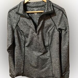 Torrid Active Black and White Half Zip Pullover Athletic Top Size 0